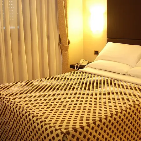 Western San Germano 4* Napoli