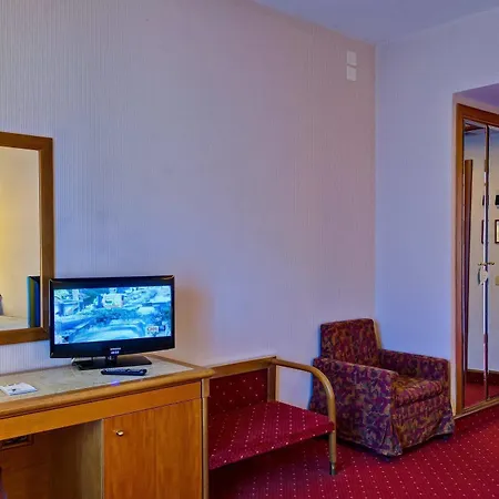 Отель Western San Germano 4*